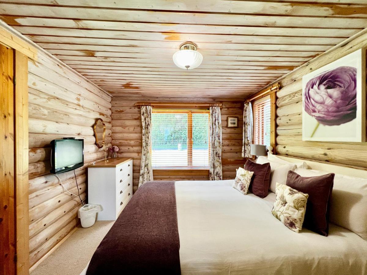 Lindley Log Cabin リンカーン エクステリア 写真